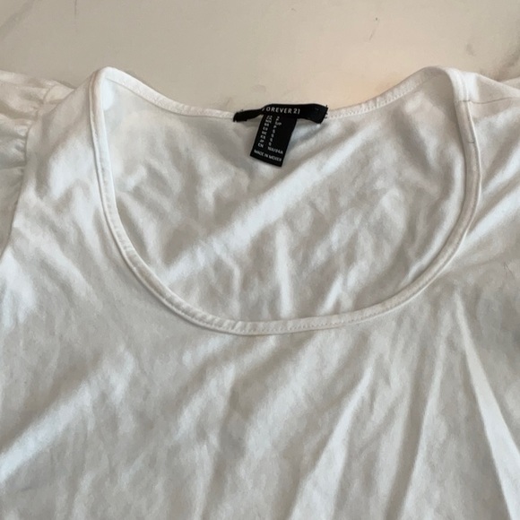 Forever 21 white baby tee, small. - Picture 4 of 4